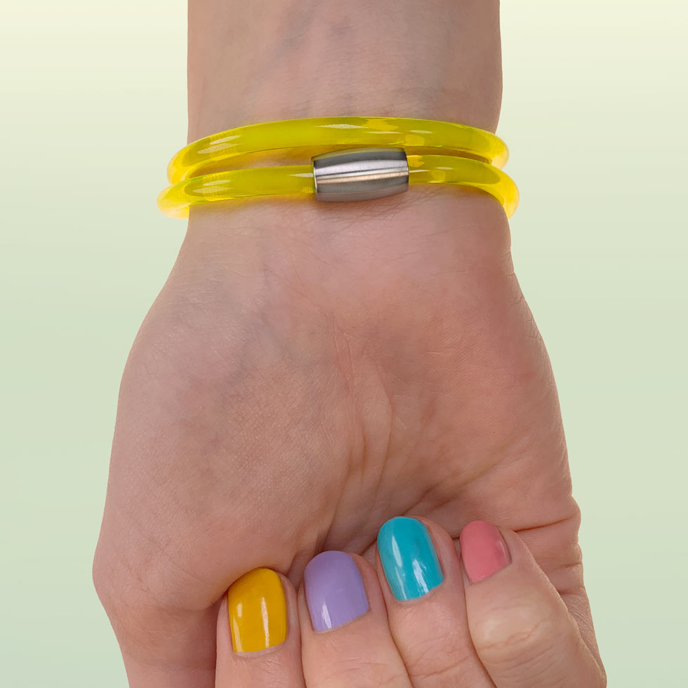 Arm-Dakini-Smarag-neon-4