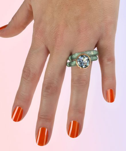 Alternative view of Ring Maui 10 Topas hellblau