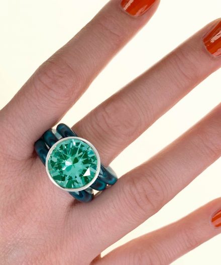 Alternative view of Ring Dakini gross mit Zirkonia Mint