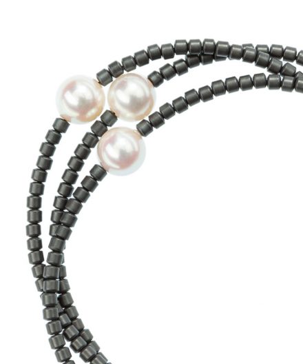 Alternative view of Bracelet Imra with Akoya pearls